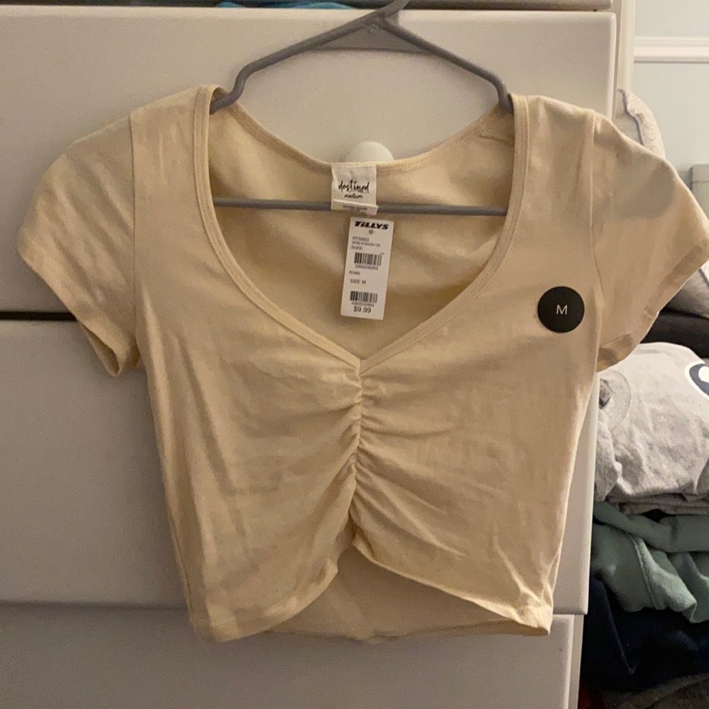 Cropped t-shirt from Tillys